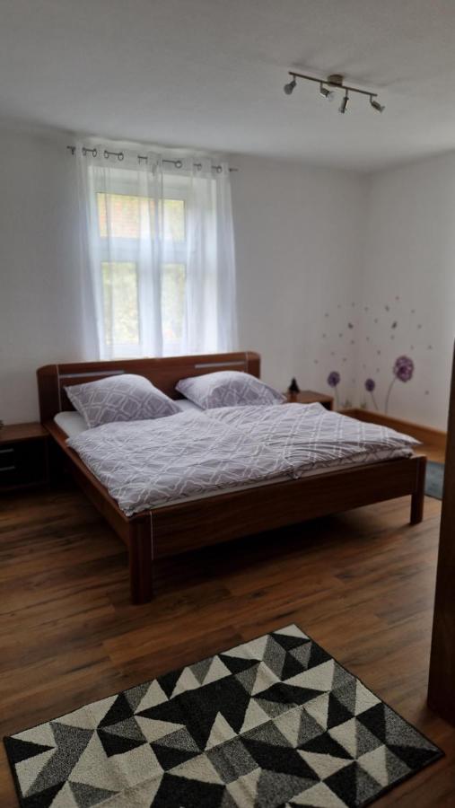 Ferienwohnung Mostheuriger Leo-Hof Eva Райхенау Екстериор снимка